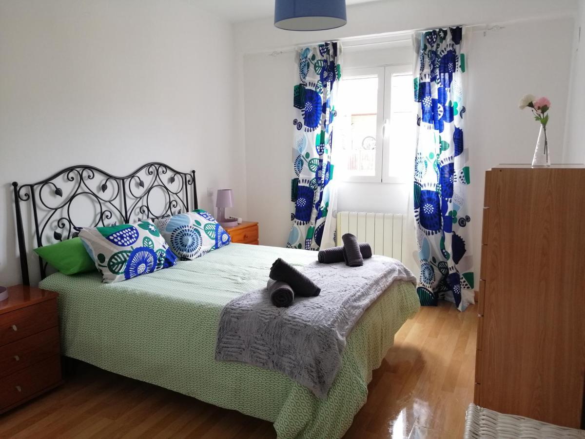 Ferienwohnung Dos Torres Galadriel- Parking Privado Gratis Saragossa Exterior foto